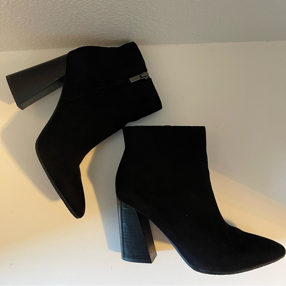 Kenneth Cole Bootie Gladis Sexy Black Heeled Ankle Boots Size 6.5